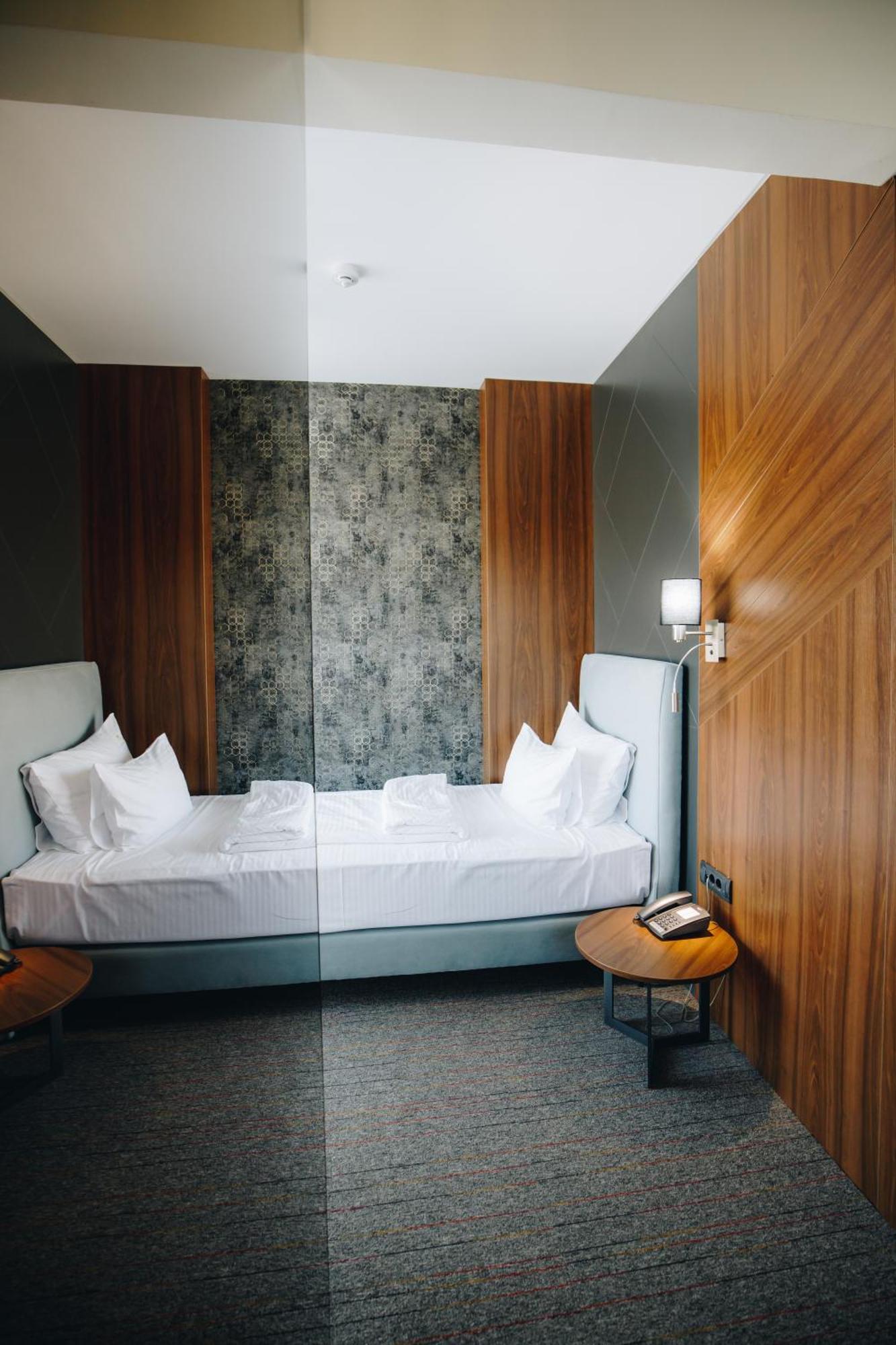 Garni Hotel Radovic Kragujevac Extérieur photo