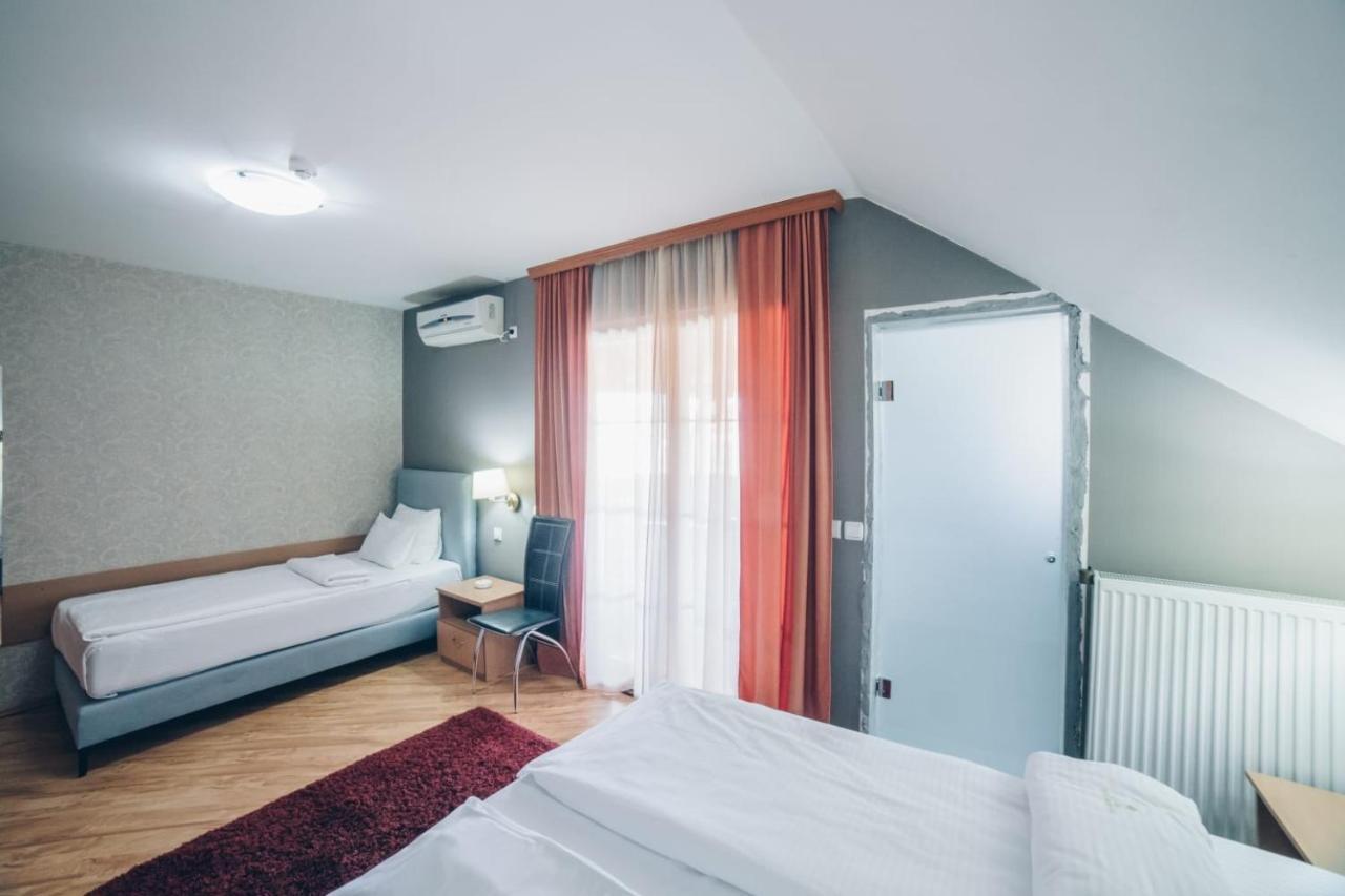 Garni Hotel Radovic Kragujevac Extérieur photo